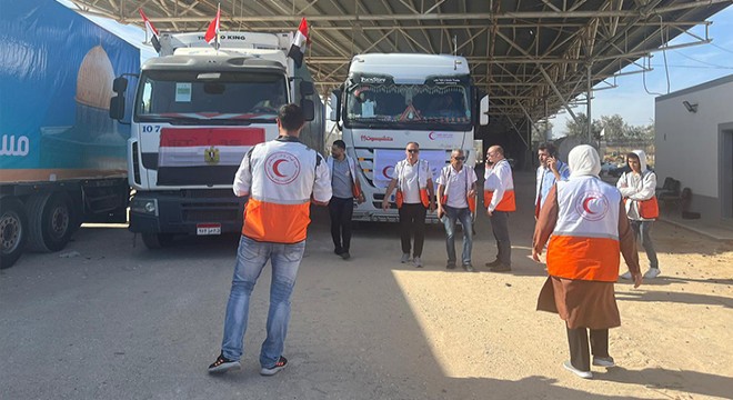 Filistin Kızılayı, 12 TIR’lık insani yardımı teslim aldı