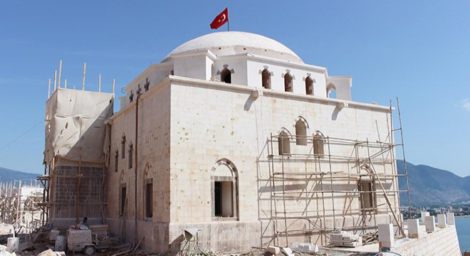 Finike Eroğlu Nuri Camii inşaatında sona geliniyor