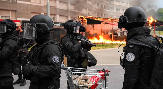 Fransa’daki protestolarda 667 kişi gözaltına alındı