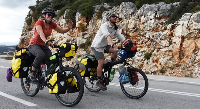 Fransız öğretmen çift bisiklet turuna Türkiye de başladı