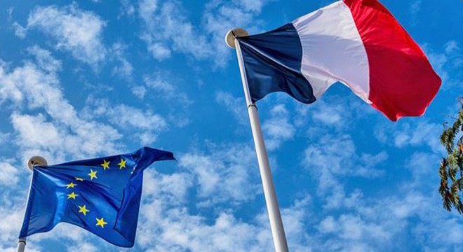 Fransız yazardan Frexit yorumu: Paris, AB yi terk edebilir