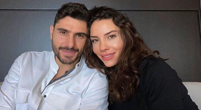 Futbolcu Özer Hurmacı eşini darp etti iddiası
