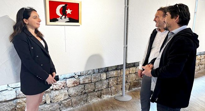 GSF de Başöğretmen Atatürk anısına sergi