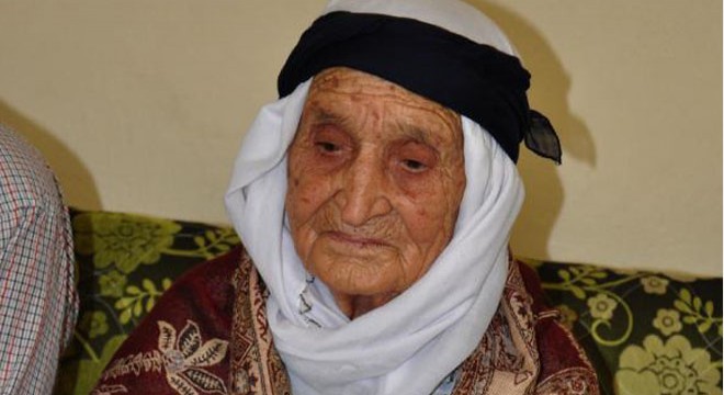 118 yaşındaki Ayşe Uzkar, hayatını kaybetti