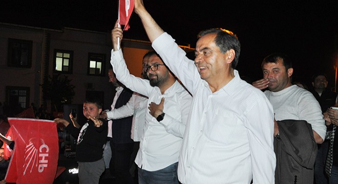 Gazipaşa da CHP kutlama yaptı