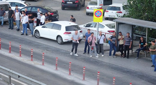 Grevin ikinci gününde İzmir trafiğinde yoğunluk yaşandı