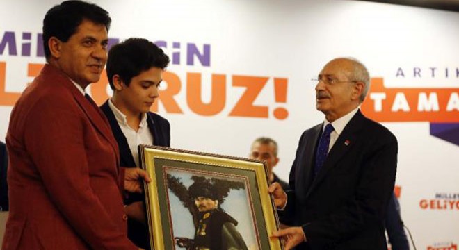 Gül den Kılıçdaroğlu na Atatürk tablosu