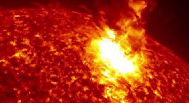 Güneş te meydana gelen patlama anı ilk kez görüntülendi