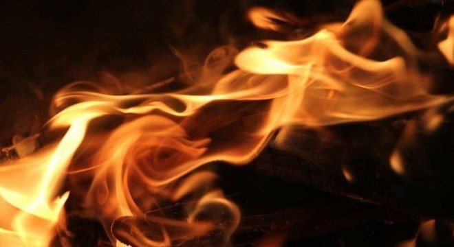Hakkari de öğrenci yurdunda yangın; 16 kişi dumandan etkilendi