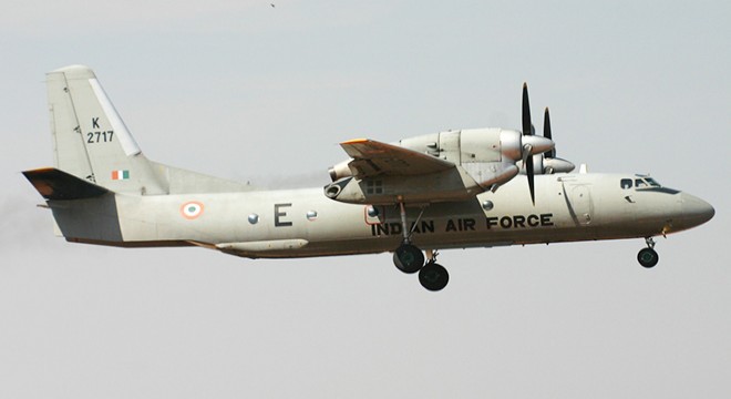 Hindistan: Düşen askeri uçaktan kurtulan yok