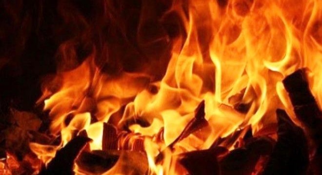 Hindistan’da depoda yangın: 9 ölü, 3 yaralı