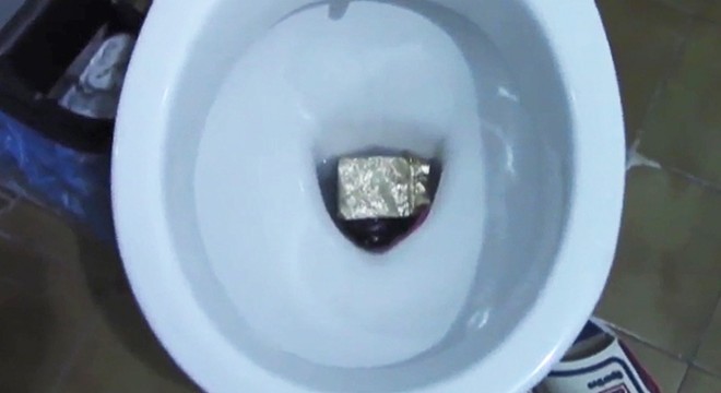 Hırsızların  zula  tuvaletinden 50 bin liralık altın çıktı