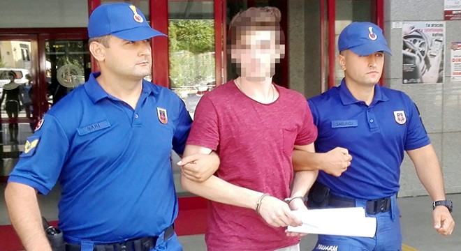 Hırsızlık şüphelisi Gürcü turist tutuklandı