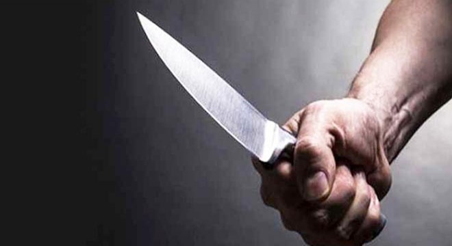 İki aile arasındaki kavgada, 13 yaşındaki çocuk bıçakla yaralandı