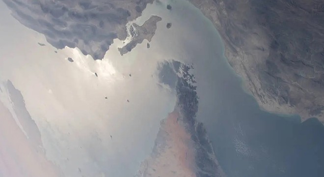 İran, Hürmüz Boğazı’nı yeniden kapattı