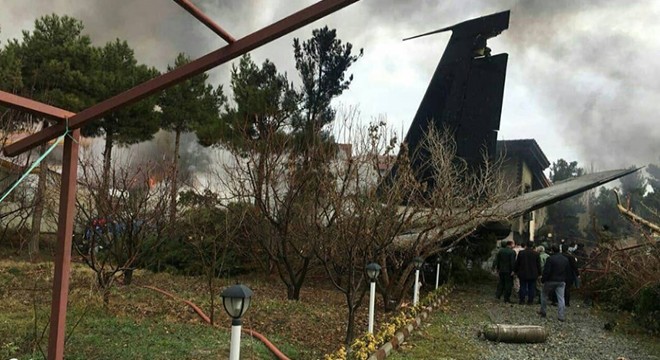 İran da kargo uçağı düştü