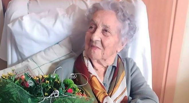 İspanya’da 113 yaşındaki kadın koronavirüsü yendi