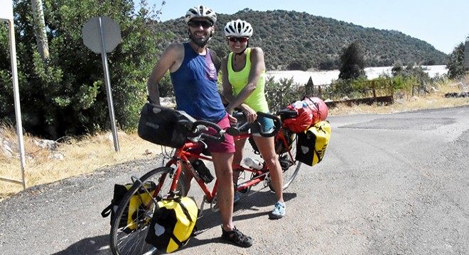 İspanyol arkadaşlar bisikletle Akdeniz ve Ege turunda