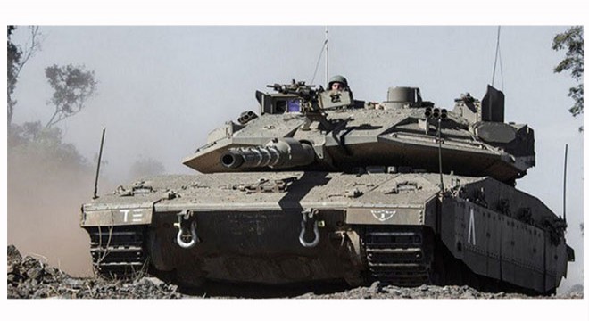 İsrail Suriye sınırına tank yığıyor