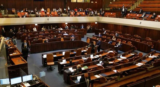İsrail’de parlamentonun feshedilmesi önerisi kabul edildi
