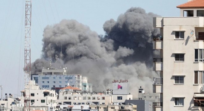 İsrail in Gazze ye saldırısında iki gazeteci hayatını kaybetti