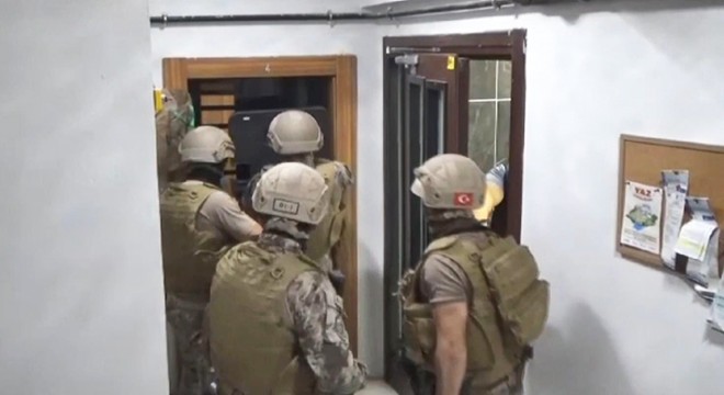 İstanbul da terör operasyonu: 16 gözaltı