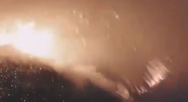 İtalya’nın Stromboli Yanardağı patladı