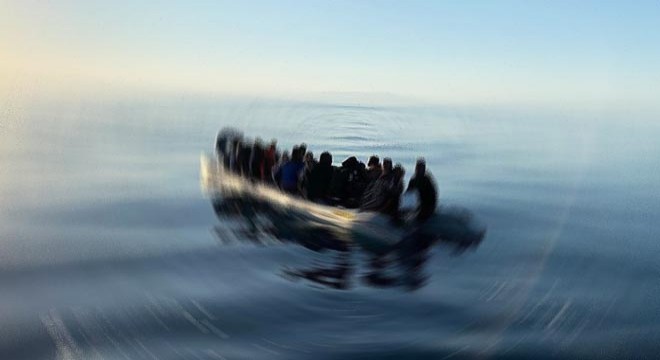 İzmir de 103 kaçak göçmen yakalandı