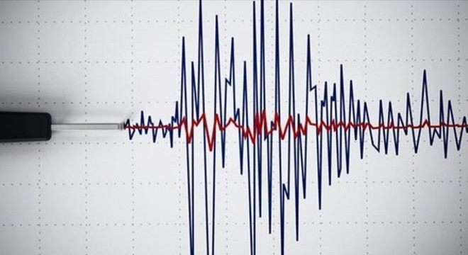 İzmir de 4.9 büyüklüğünde deprem