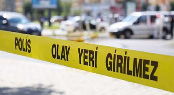 İzmir’de metruk evde cinayet