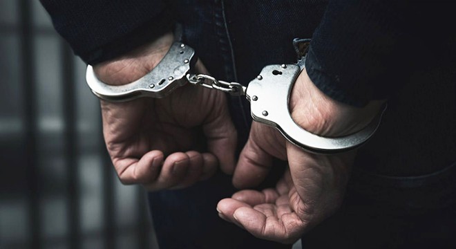 İzmir deki cinayette baba-oğul tutuklandı