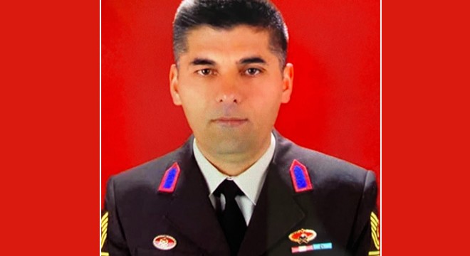 Jandarma karakol komutanı evinde ölü bulundu