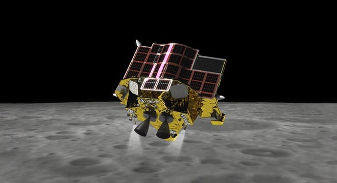 Japonya’nın uzay aracı Ay’da ters duruyor