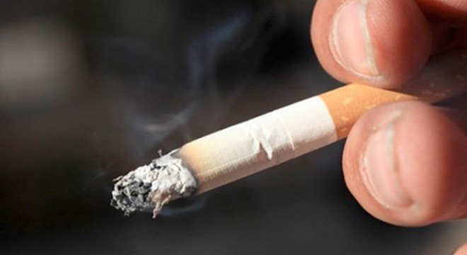 Kaçak sigara imalathanesine baskın