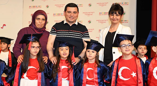 Kepez’in Nasreddin Hoca Kreşlerinde mezuniyet heyecanı