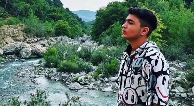 Konserde bıçaklanan 15 yaşındaki Ozan öldü