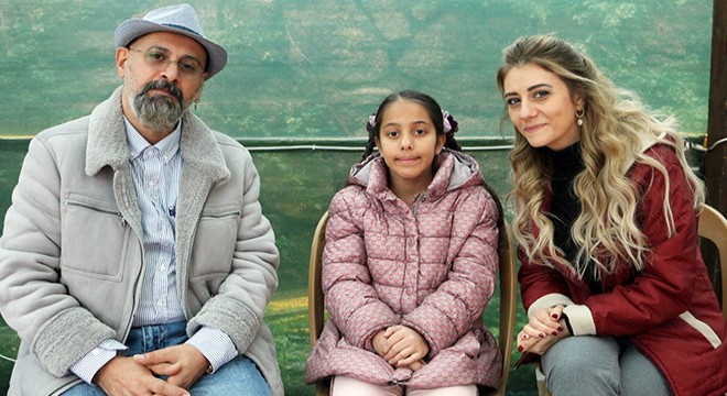 Korona yasağı, İranlı çift ile çocuklarını ayırdı