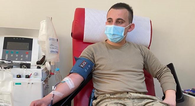 Koronavirüsü yenen jandarma personeli, immün plazma bağışladı
