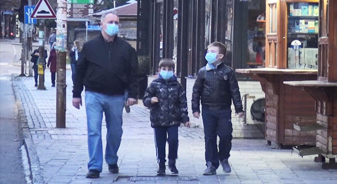Kosova da koronavirüs nedeniyle acil durum edildi