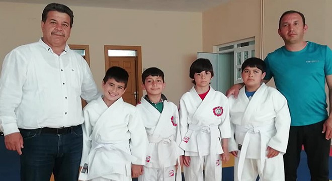 Kumluca da Yaz Spor Okulları başladı