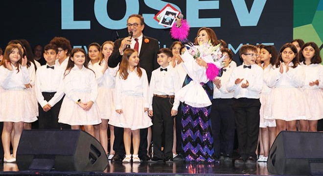 LÖSEV den Antalya da 25 inci yıl kutlaması