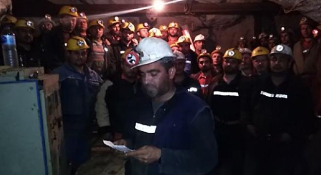Maden işçileri kendilerini ocağa kapattı