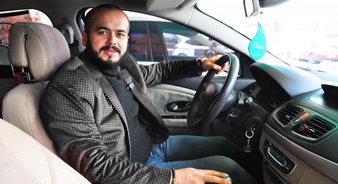 Makam şoförlüğünden  Kuruluş Osman  filmi setine gidiyor