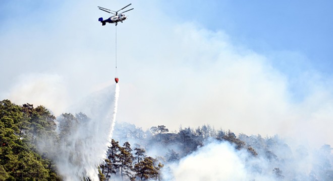 Marmaris te 5 hektar kızılçam ormanı yandı