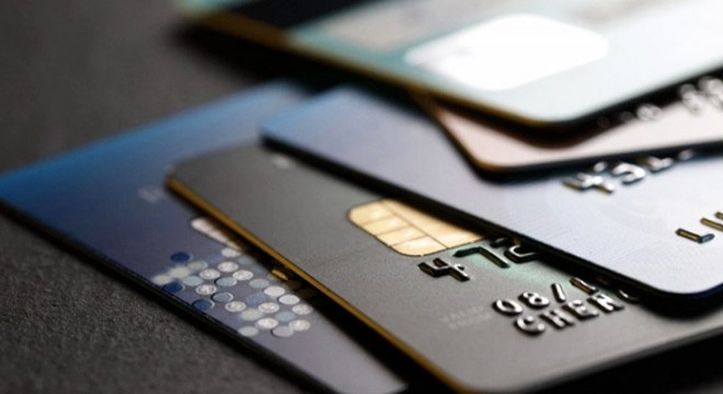 Merkez Bankası kredi kartı faizlerini arttırdı