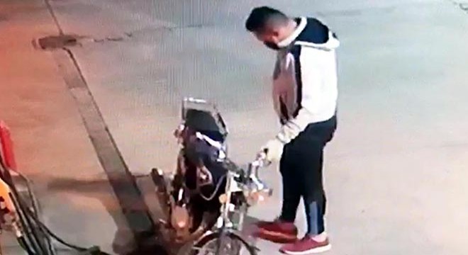 Motosiklet hırsızları yakalandı