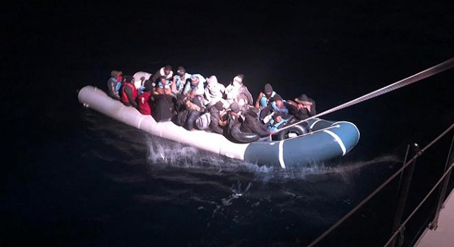Muğla da 53 kaçak göçmen kurtarıldı