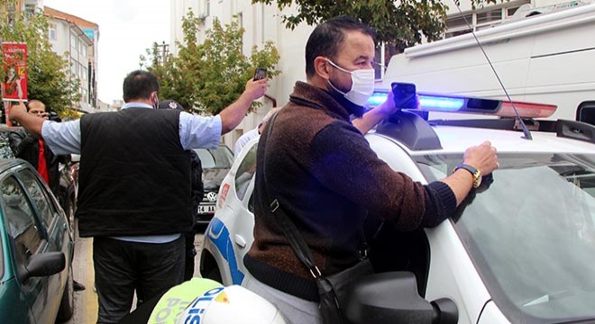 Murat Özdemir, bu kez gazeteci ve polislere sataştı