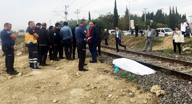 Müzik dinlerken ray bakım treninin çarptığı kadın öldü
