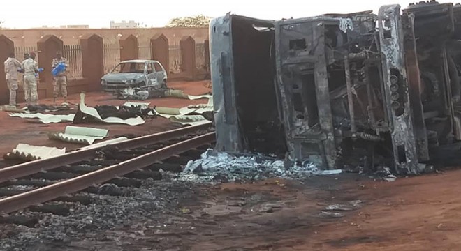 Nijerya da yakıt tankerinde patlama: 55 ölü